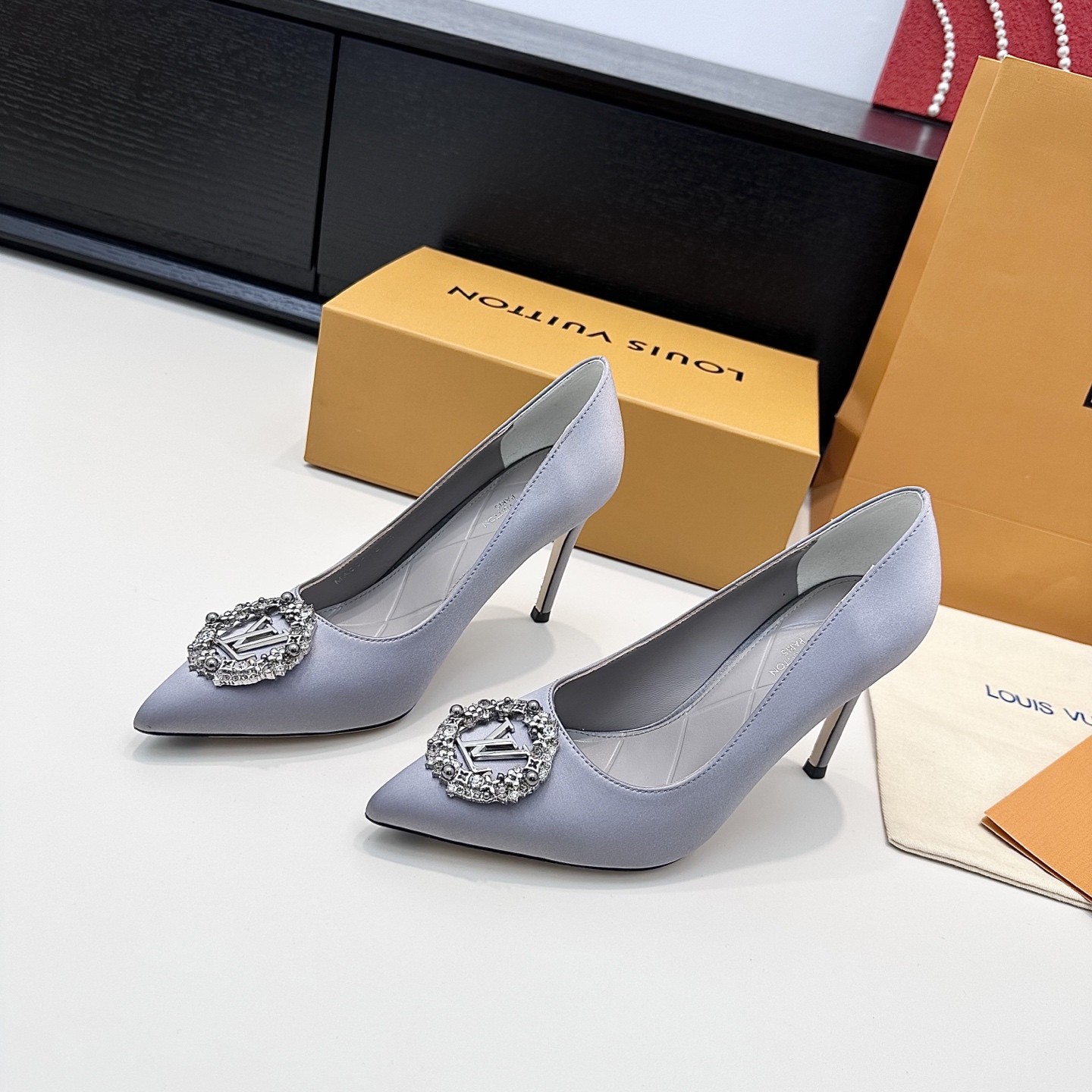 Women's high heels